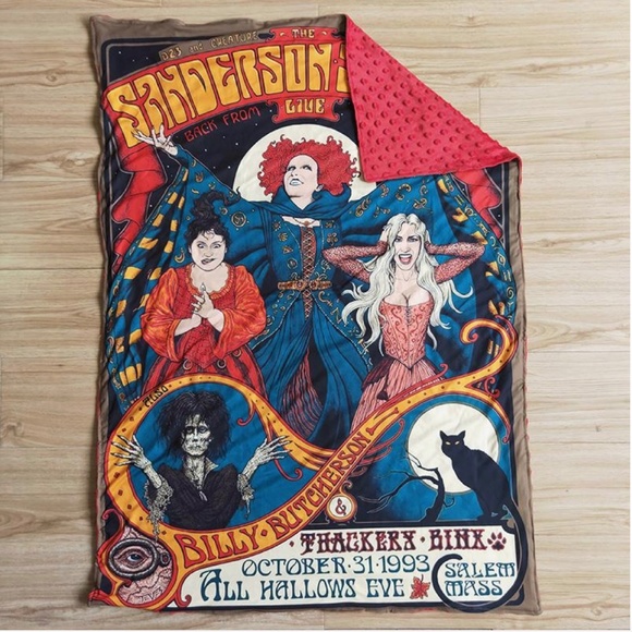 Hocus Pocus Throw Blanket - Picture 1 of 4